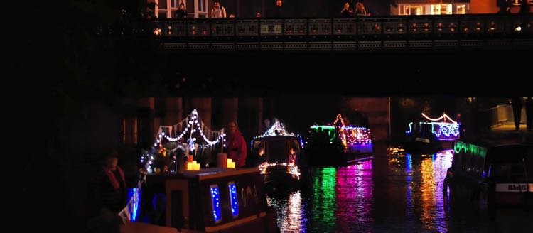 Wey River lights