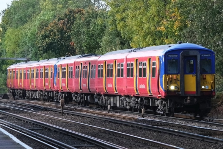Class 455 train
