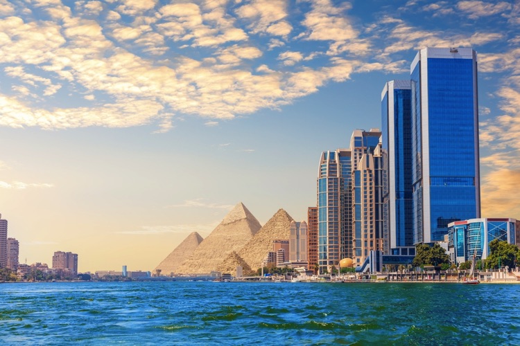 Ancient and modern Egypt combined