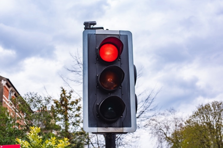 1,000 Signature Petition Earns Guildford Road New Traffic Lights